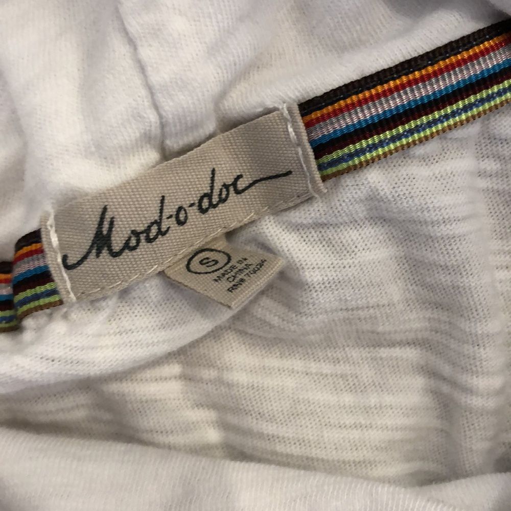 Mod-O-Doc White Turtleneck With Layered Detail (S) - image 3